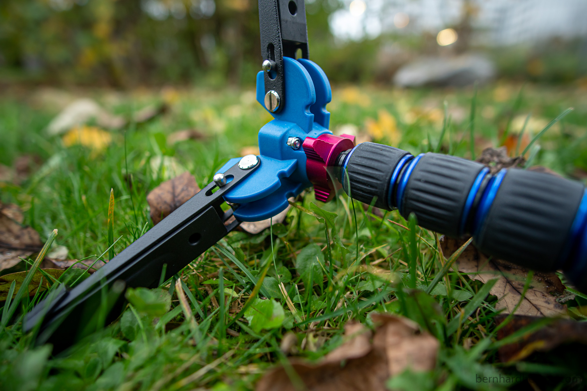 How to use a Monopod Moman M65 Review Tutorial Bernhard Herzog